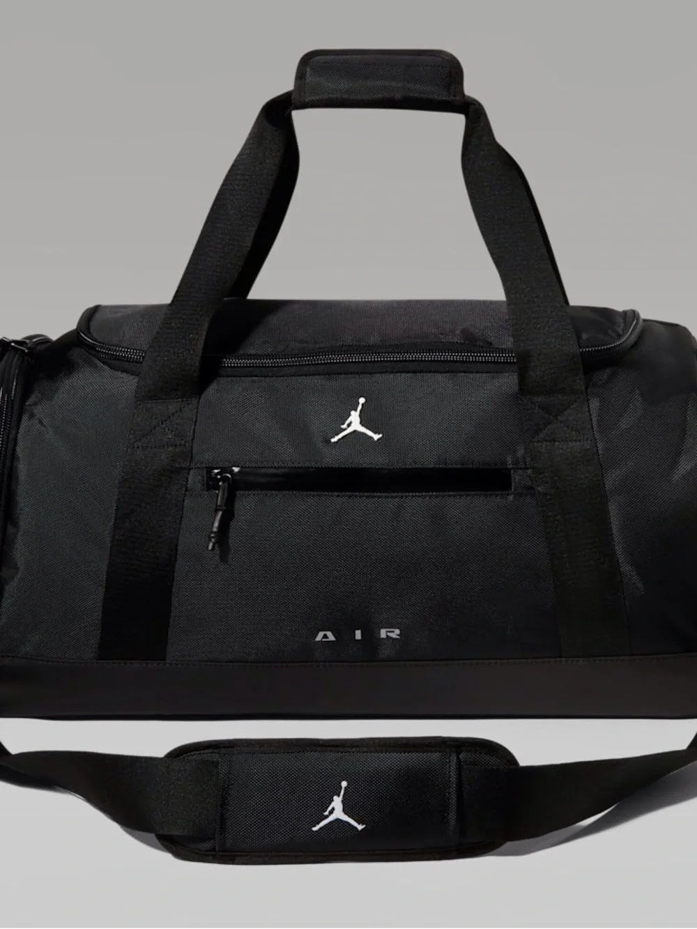 Nike Air Jordan Sport Duffel Bag (47.L) Gym Camping Black MA0913-K25 NWT